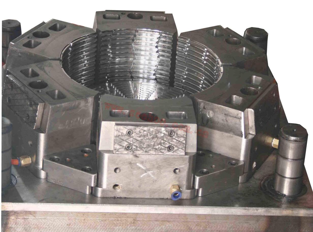 注塑模具加工產生色差的原因